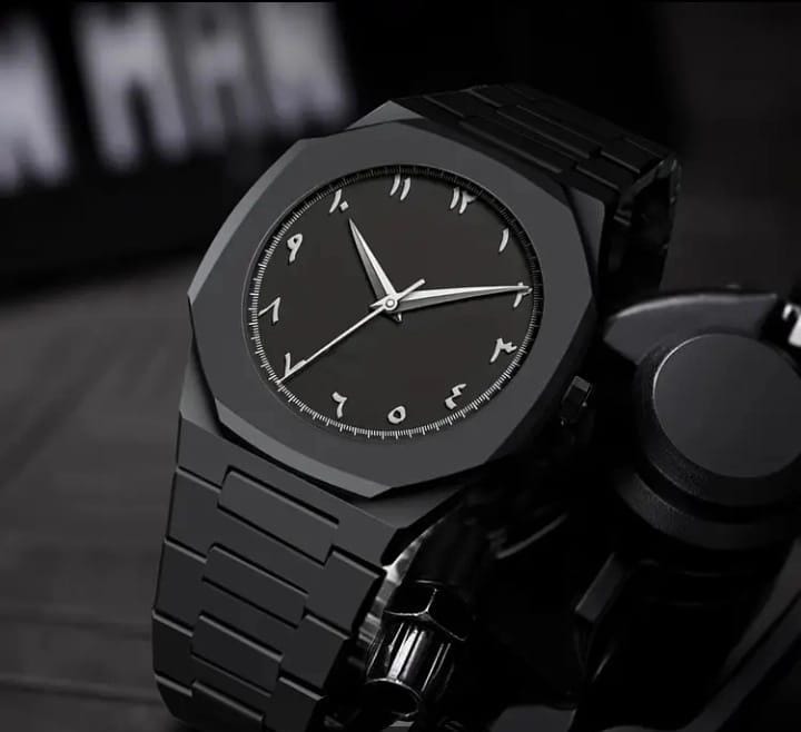Black Aura Arabic Watch